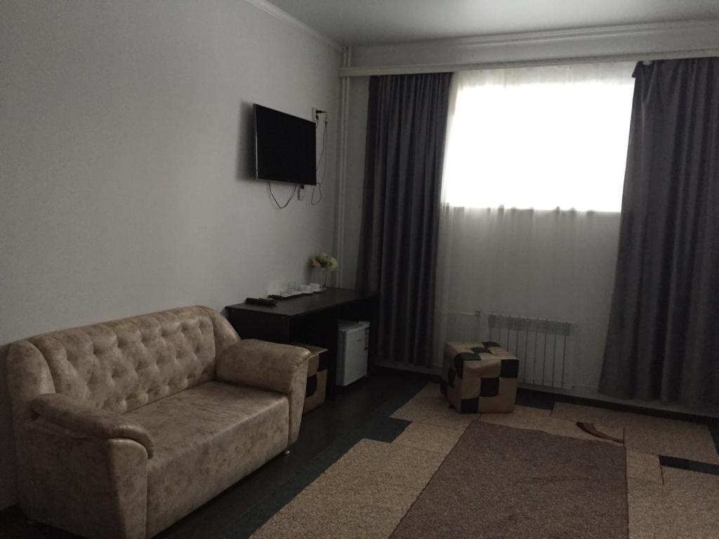 Hotel Altyn Orda Petropawlowsk Exterior foto